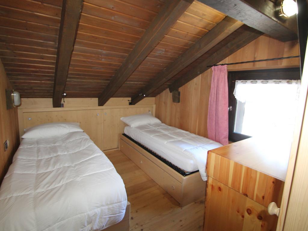 Tranquil Holiday Home In Livigno Italy Near Ski Area Bagian luar foto
